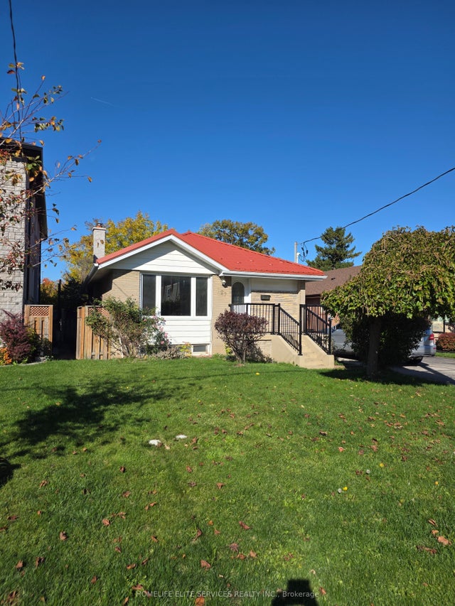 127 Budea Crescent, Toronto E04