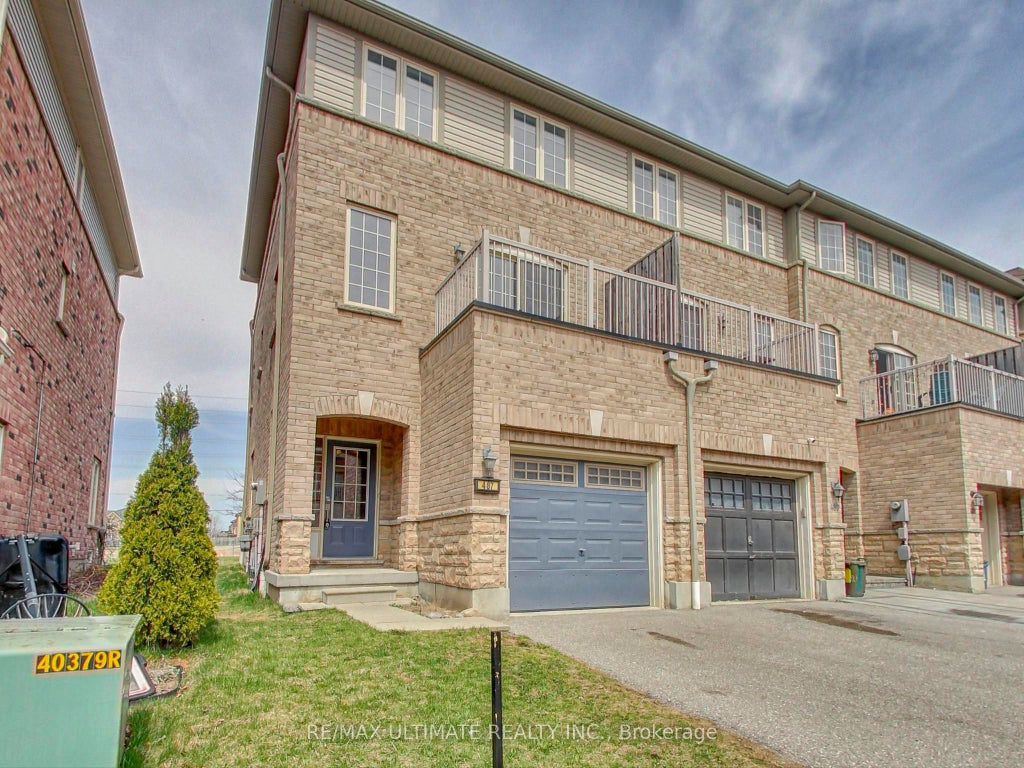 487 Rossland Road E, Ajax