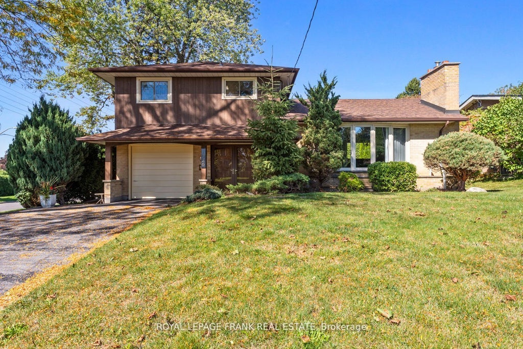 1026 Beaufort Avenue, Oshawa