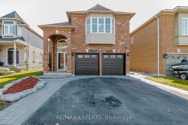 5 Temple West Crescent, Ajax