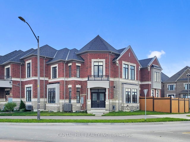 240 Coronation Road, Whitby