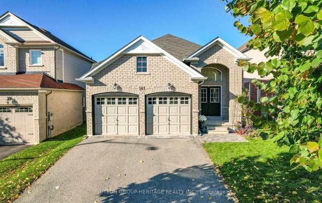 141 Dadson Drive, Clarington