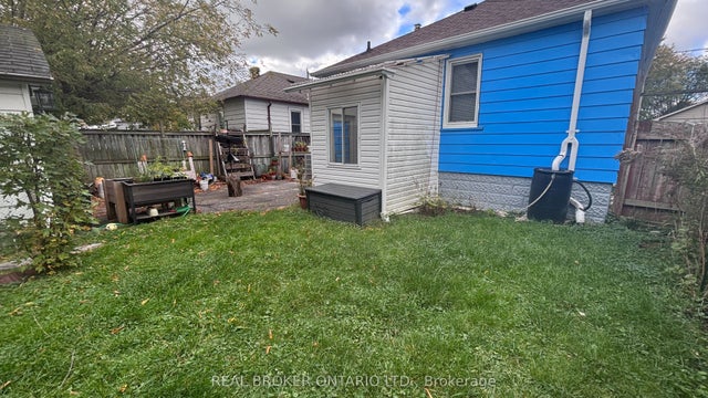 75 Vanbrugh Avenue Lower, Toronto E06