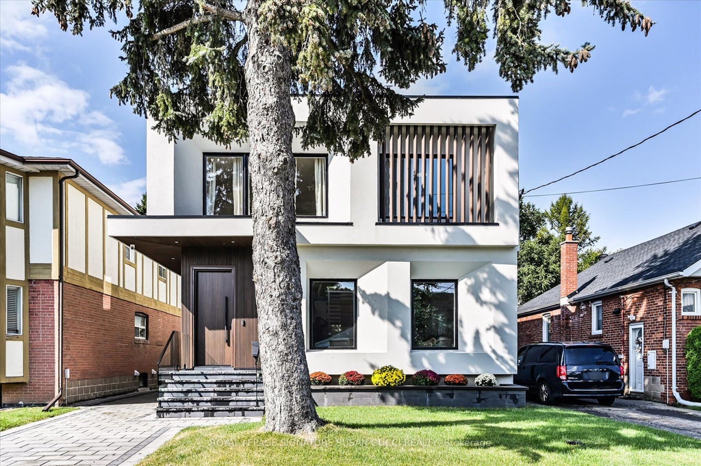 36 Glenshaw Crescent, Toronto E03