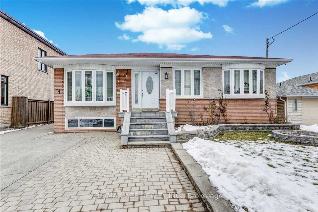 50 Gully Drive Bsmt, Toronto E09