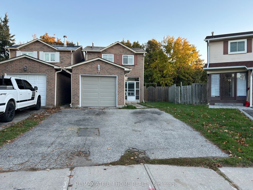 75 Mccool Court, Toronto E07