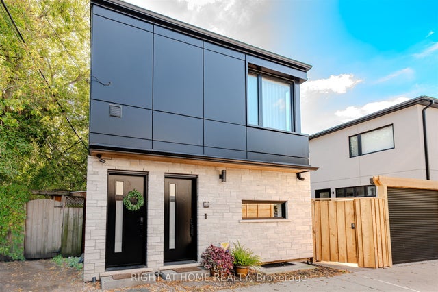 85r Condor Avenue, Toronto E01