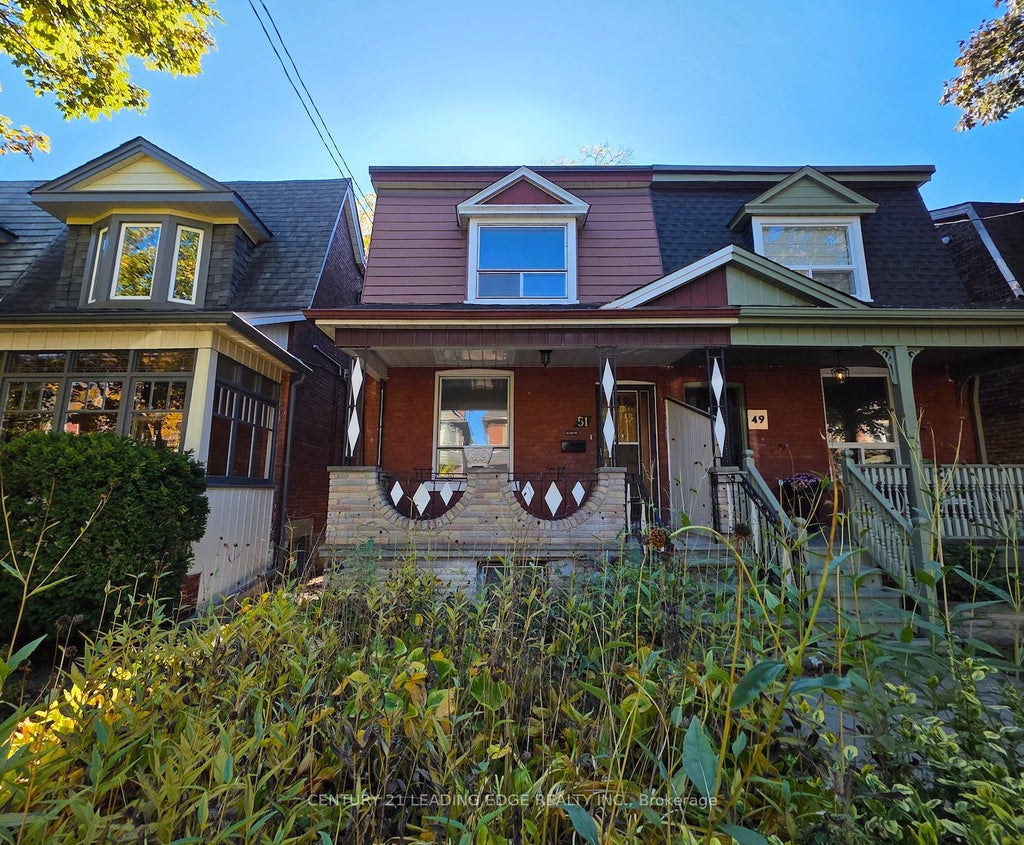 51 Dearbourne Avenue Main, Toronto E01