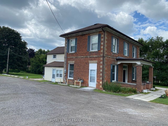 859 Dundas Street W 1, Whitby