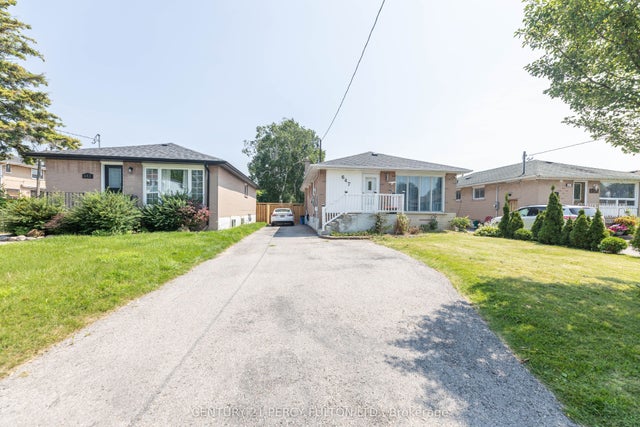 647 Perry Crescent Bsmt, Oshawa