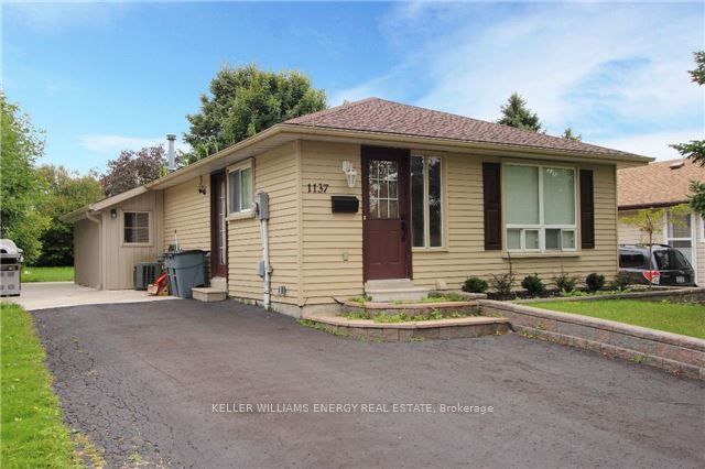 1137 Norman Crescent Lower, Oshawa