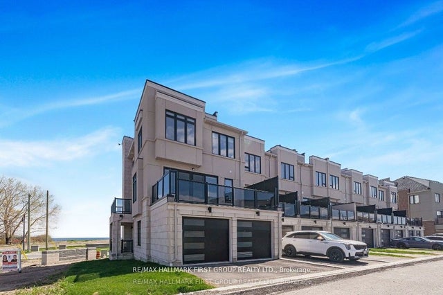 835 Port Darlington Road, Clarington