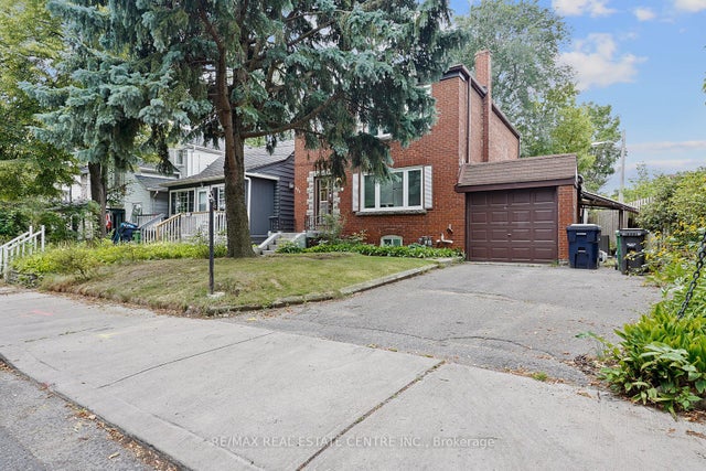 482 Rhodes Avenue Lower, Toronto E01