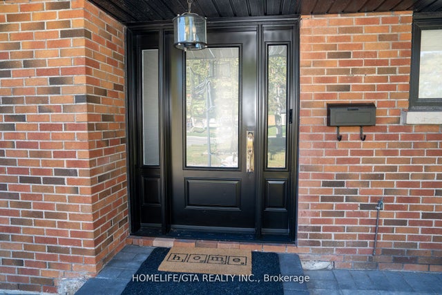 439 Rossland Road W, Oshawa