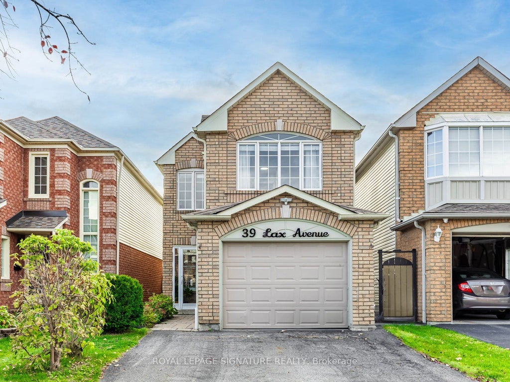 39 Lax Avenue, Ajax