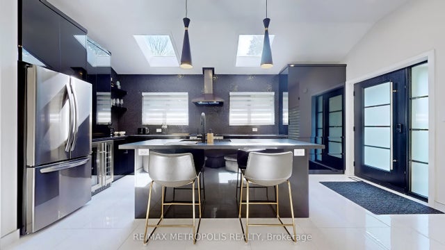 640 Lansdowne Drive, Oshawa