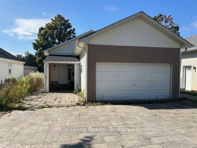 782 Liverpool Road, Pickering