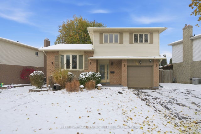 738 Greenbriar Drive, Oshawa