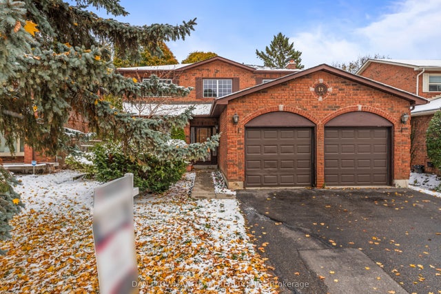 12 Robinson Crescent, Whitby