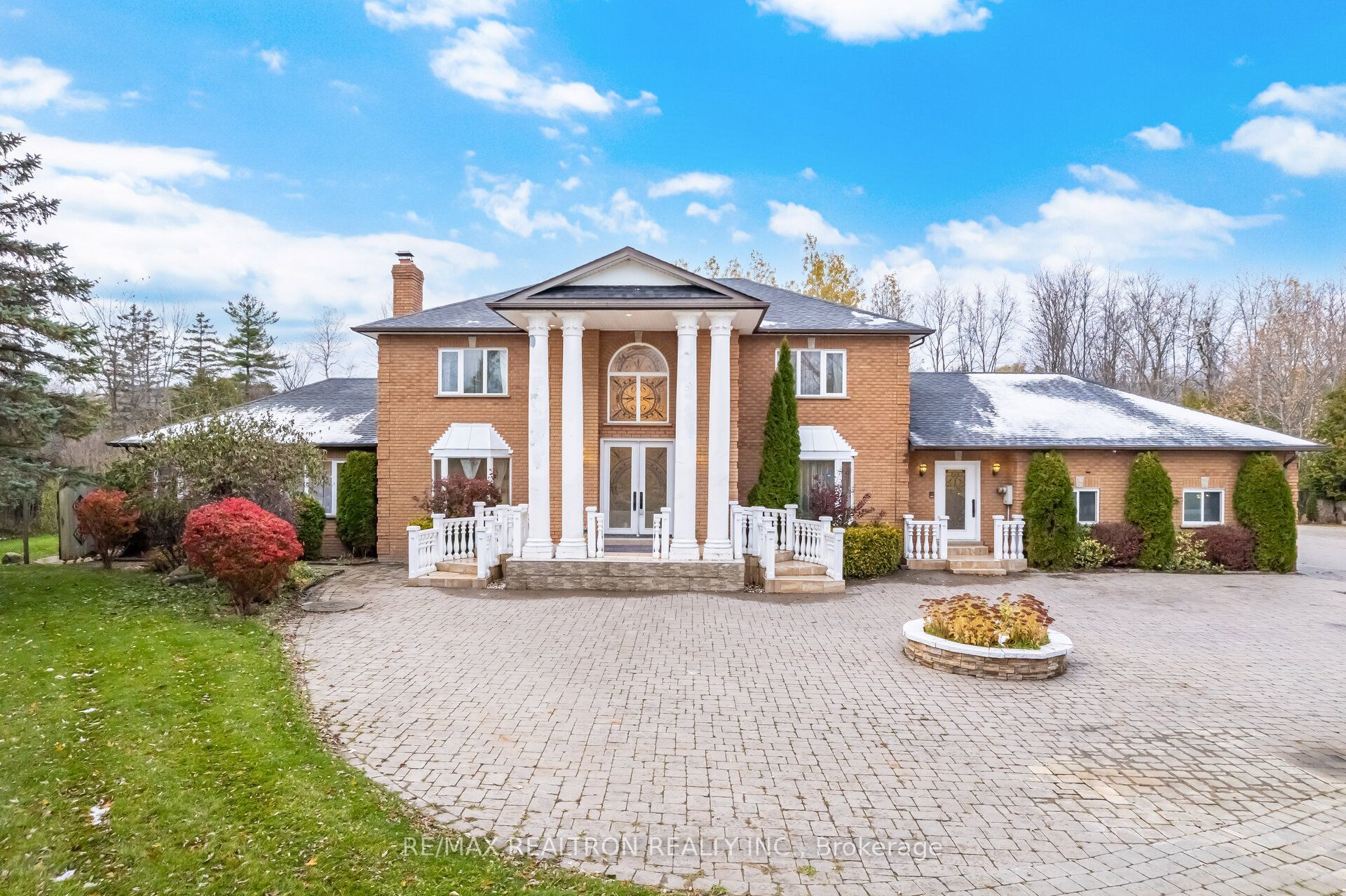 Featured Listing Image