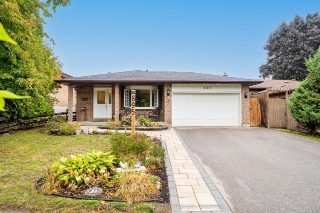 895 Exeter Street, Oshawa