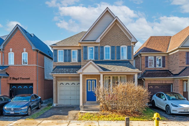 4 Boyd Crescent, Ajax