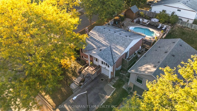 123 Guthrie Crescent, Whitby