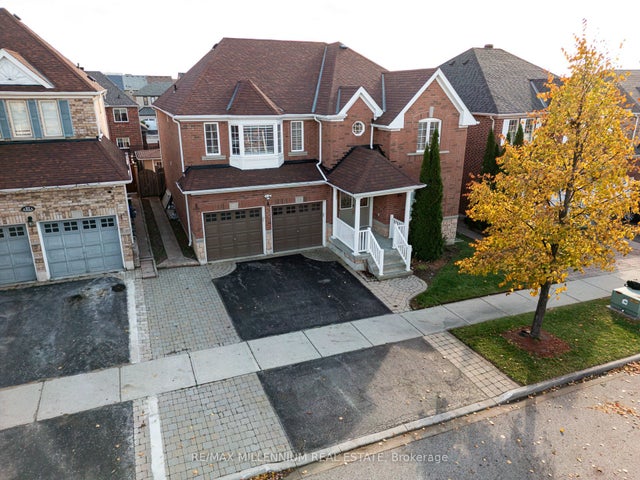 25 Bevan Crescent, Ajax