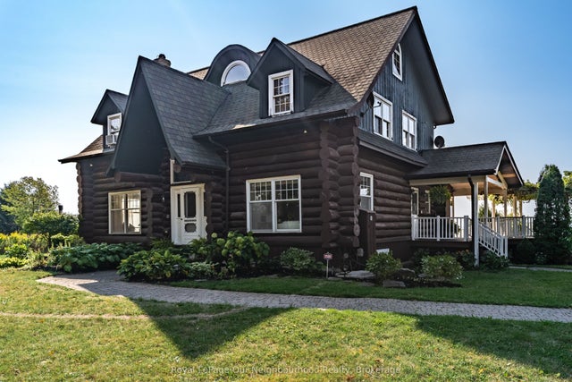 3741 Lakeshore Road E, Clarington