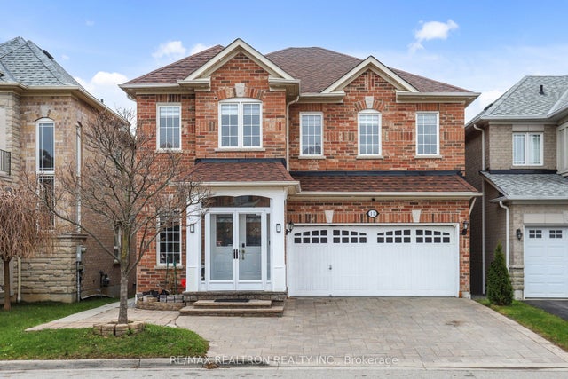 11 Durling Rock Street, Ajax