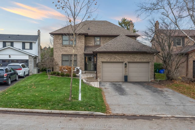 21 Woodlawn Court, Whitby