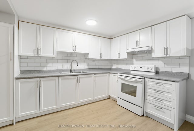 476 Albert Street, Oshawa