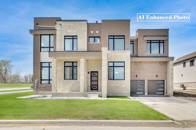 2 Yacht Drive, Clarington