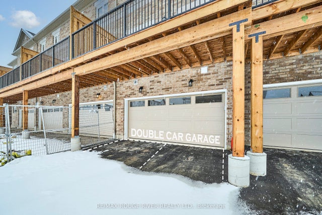 11 Addyman Crescent, Clarington