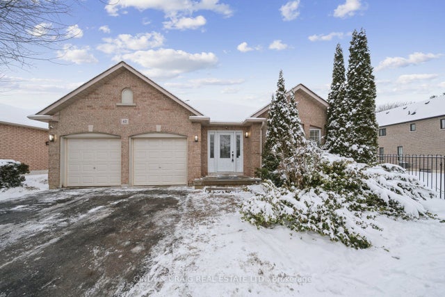62 Foxhunt Trail, Clarington