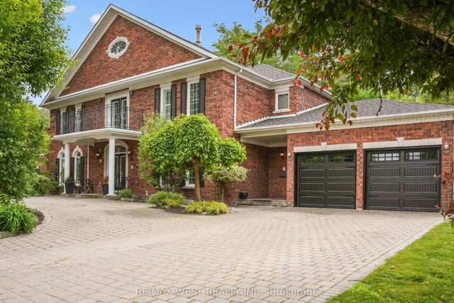 81 Woodview Drive, Pickering