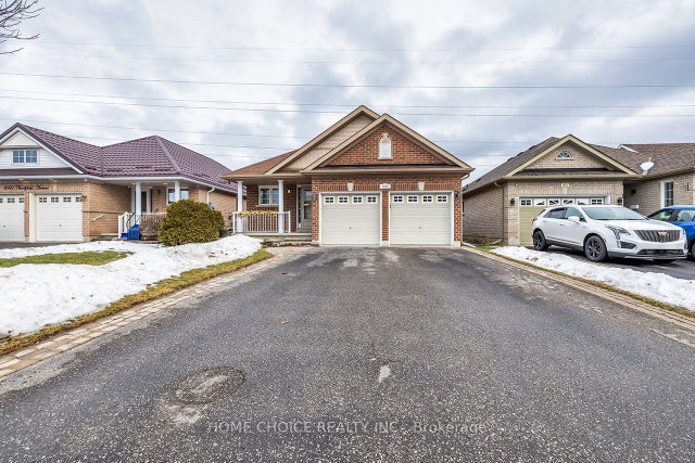 1665 Northfield Avenue, Oshawa