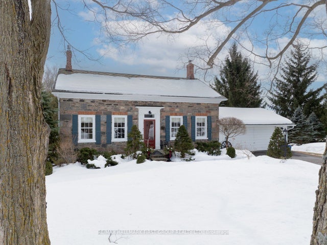 535 Myrtle Road W, Whitby