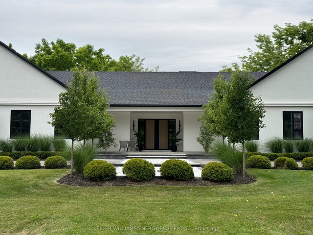 16 Metcalf Street, Clarington