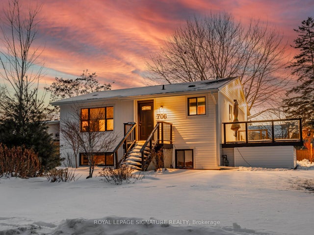 706 Annland Street, Pickering