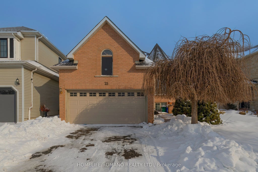 25 Bedell Crescent, Whitby