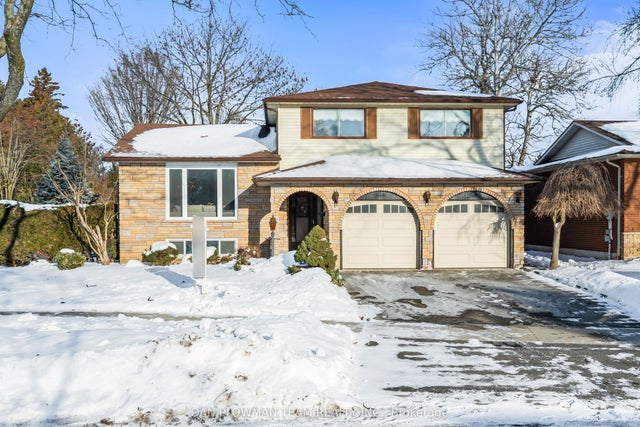 44 Evergreen Drive, Whitby