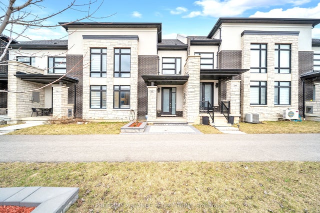 202 Coronation Road, Whitby