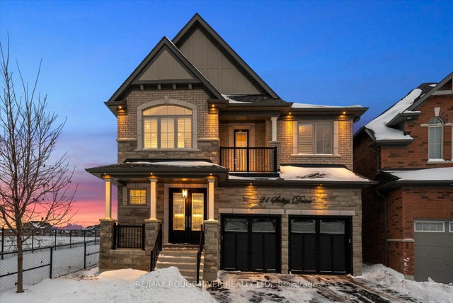 21 Soltys Drive, Whitby