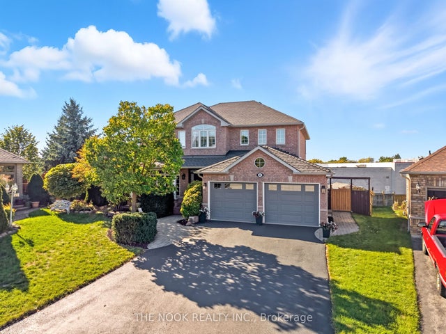 42 Bridle Court, Clarington