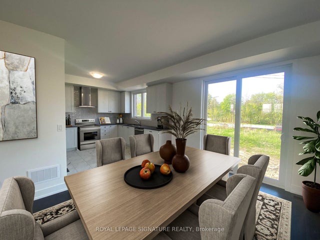 10 Sobczak Drive, Whitby