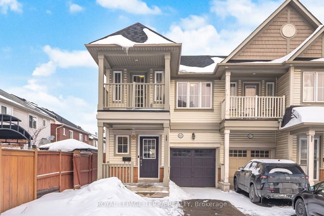 65 Aldonschool Court, Ajax