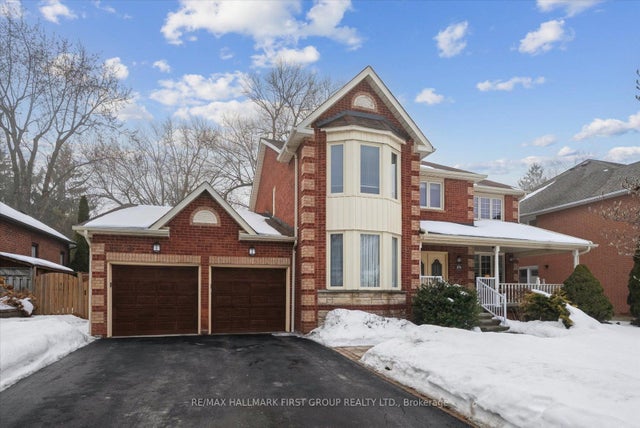 1674 Heathside Crescent, Pickering