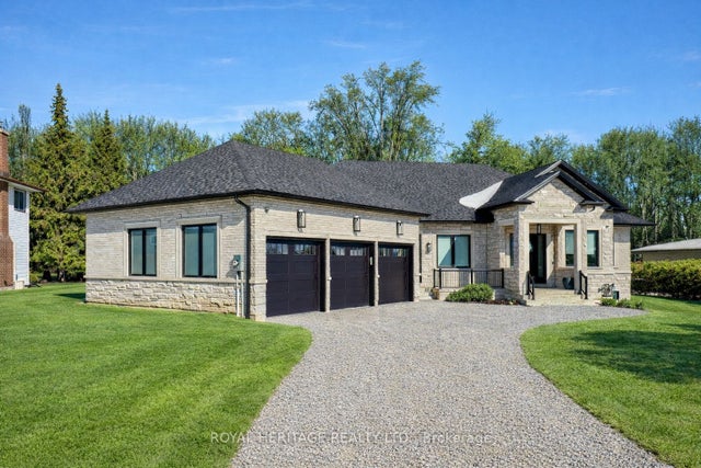 614 Roselawn Avenue, Oshawa