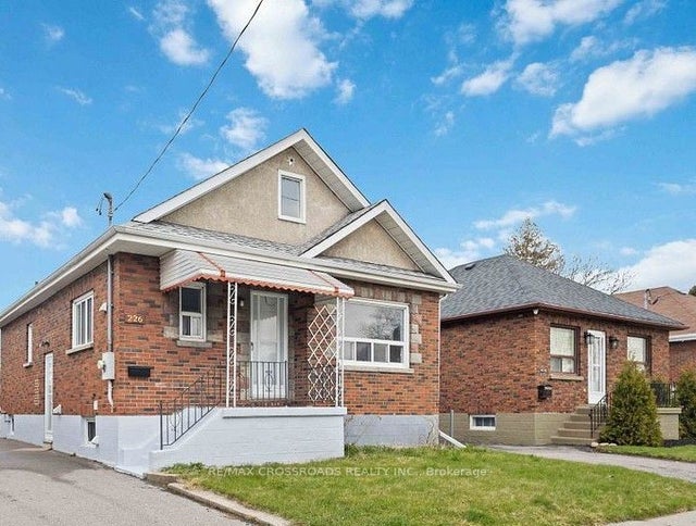 226 Mcnaughton Avenue, Oshawa